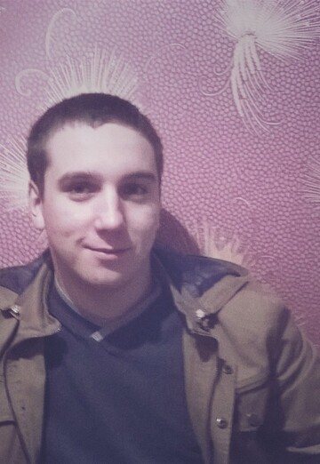 Моя фотография - Антон, 28 из Порецкое (@anton54380)