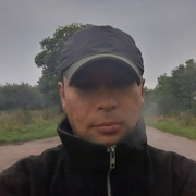 Александр, 39, Славск