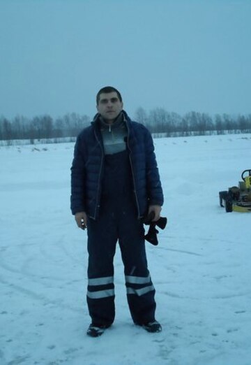 Моя фотография - Анатолий, 45 из Бричаны (@anatoliy38696)
