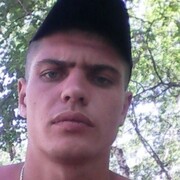 Андрей, 26, Большой Камень