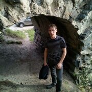 Алексей, 36, Уяр