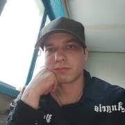 Александр, 26, Магадан