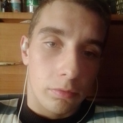 Максим, 20, Льгов