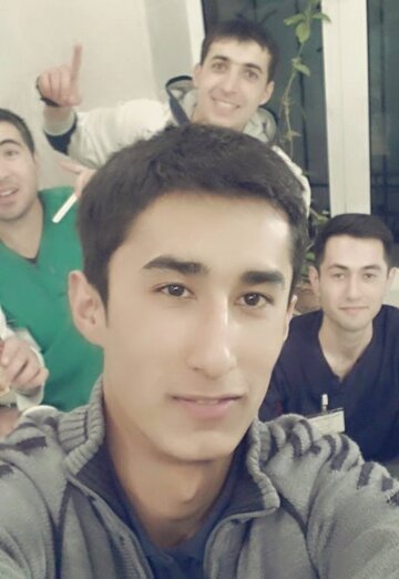 Моя фотография - Oyatullo, 27 из Ташкент (@oyatullo45)