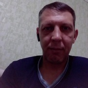 Александр, 43, Приютное