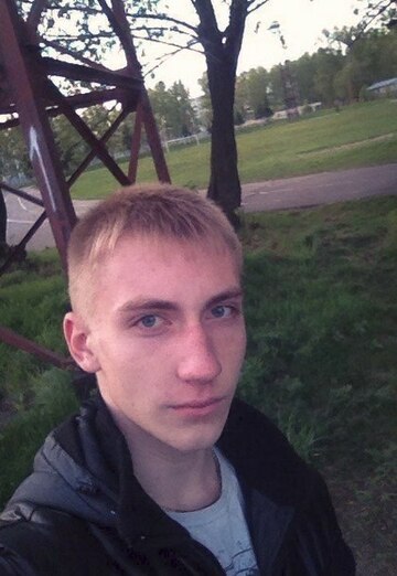 Моя фотография - Антон, 27 из Северск (@anton99680)