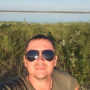 Александр, 36, Октябрьский