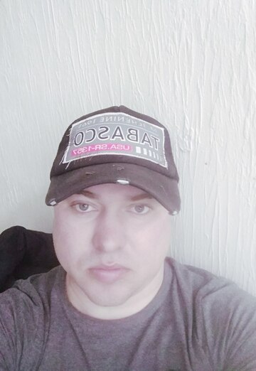 Моя фотография - Анатолий, 41 из Брянск (@anatoliy59805)