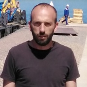 Артём, 41, Некрасовка