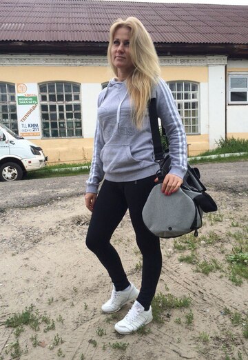 La mia foto - Anna, 36 di Novoural'sk (@anna116782)