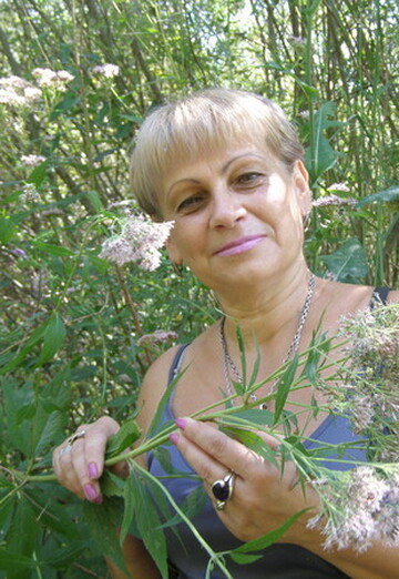 Моя фотография - Людмила Вишневская, 65 из Черновцы (@ludmilavishnevskaya)