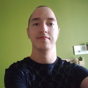 Анатолий, 25, Чулым