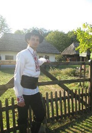 Моя фотография - Любомир, 37 из Черновцы (@lubomir507)