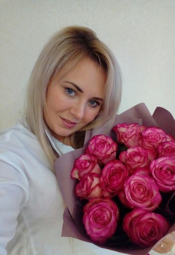 Моя фотография - Кира, 25 из Екатеринбург (@kira16939)