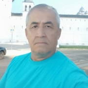 Алик, 30, Санкт-Петербург