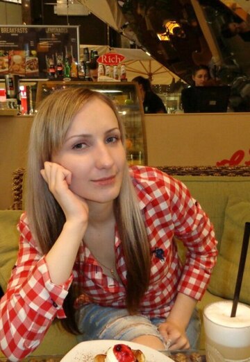 Моя фотография - Лина, 25 из Елец (@linaanisimova)