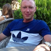 Александр, 43, Светлый (Оренбургская обл.)