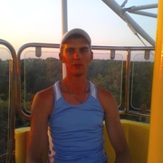 Александр, 32, Кузоватово