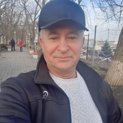 игорь, 57, Михайловск
