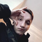 Александр, 20, Изобильный