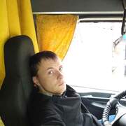 Илья, 31, Кабардинка