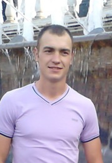 Моя фотография - Виктор, 34 из Цюрупинск (@vityaromanyuk1989)