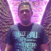 Олег, 40, Клин