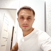 Александр, 32, Екатеринбург