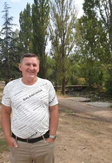 Моя фотография - Владимир, 60 из Симферополь (@volodya12492)