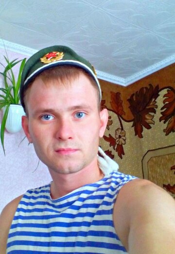 Моя фотография - Алексей Чалков, 29 из Болгар (@alekseychalkov)