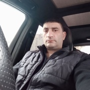 vahagn torosyan 40 лет (Рыбы) хочет познакомиться в Гдове