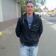 Михаил, 37, Берендеево