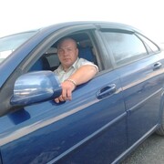 oleg, 46, Стародуб