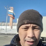 Дмитрий, 45, Нюрба