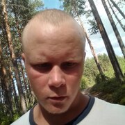 Viktor, 23, Шенкурск