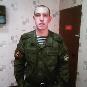 Артём, 27, Глазов