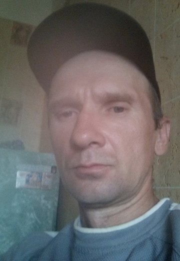 Моя фотография - Анатолий, 43 из Рыбинск (@anatoliy85052)