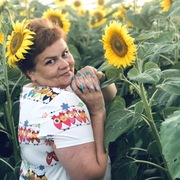 Начать знакомство с пользователем Светлана 43 года (Стрелец) в Симферополе