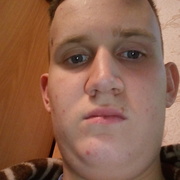 антон, 21, Гдов