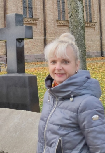 Ingrid (@ingrid235) — my photo № 3