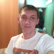 Александр, 32, Томск