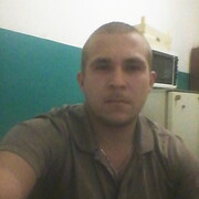 Александр, 31, Стрежевой