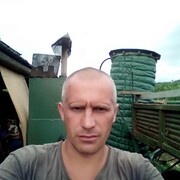 Алексей, 39, Артемовск