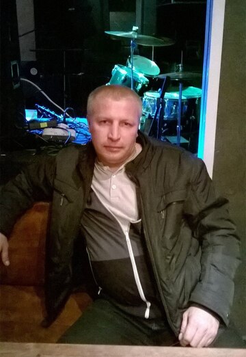 Моя фотография - Алексей, 41 из Петергоф (@aleksey415558)
