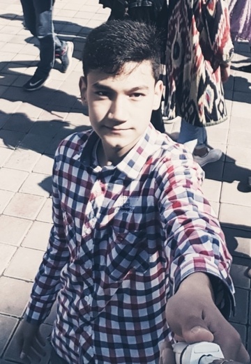 Моя фотография - Ruslan, 20 из Душанбе (@ruslan169969)
