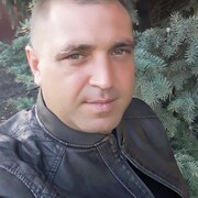 Евгений Шевцов, 39, Гиагинская