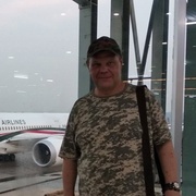 Михаил, 51, Калининград