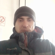Евгений, 35, Поярково