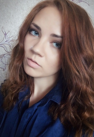 Моя фотография - Кэтрин, 28 из Великий Новгород (@karinabalahnina)