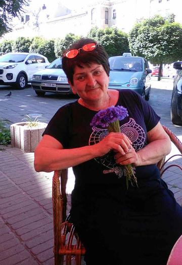 La mia foto - Lara, 66 di Šyrjajeve (@lara7748)